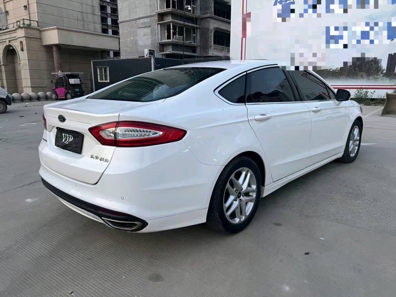 济宁16年福特蒙迪欧7