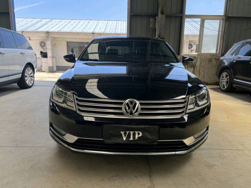 济宁14年大众迈腾1