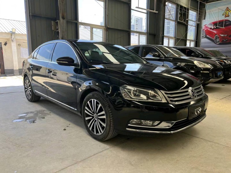 济宁14年大众迈腾2