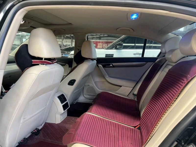 济宁14年大众迈腾6