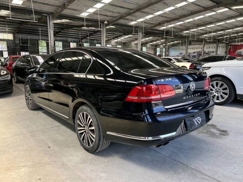 济宁14年大众迈腾8