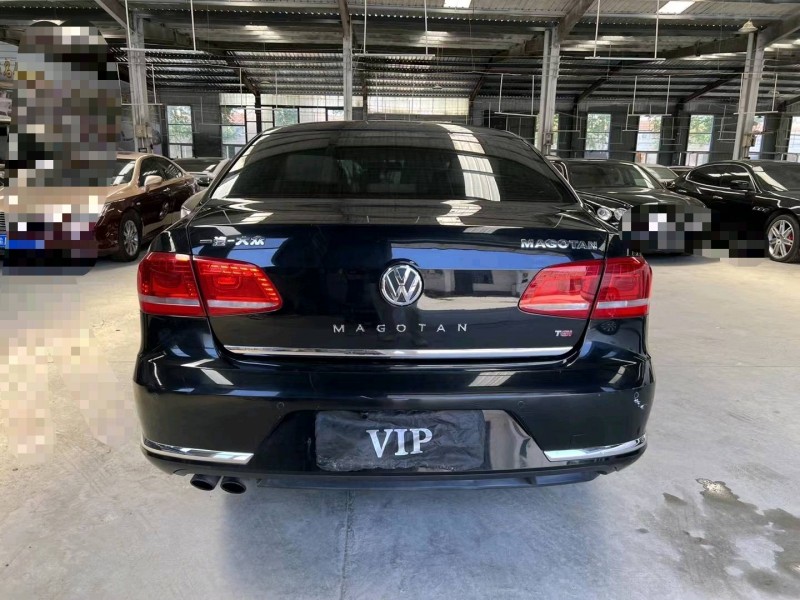 济宁14年大众迈腾9