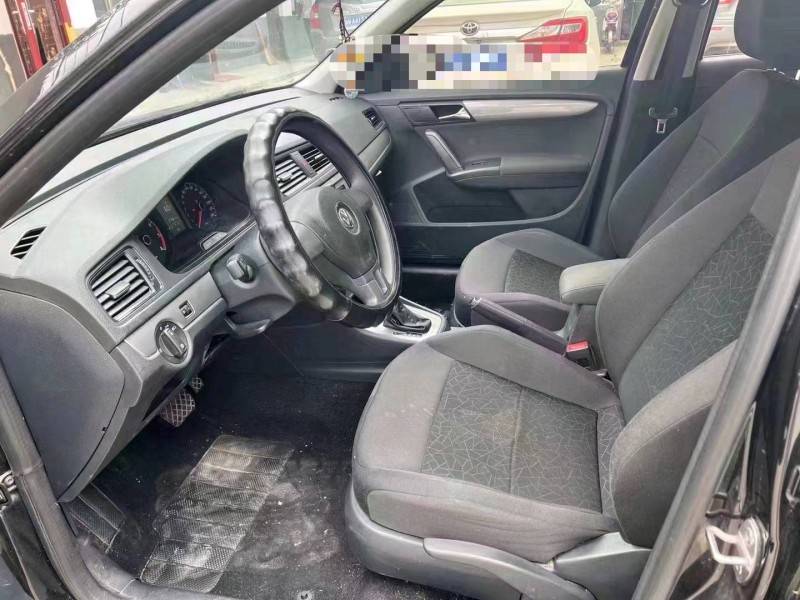 济宁18年大众朗逸4