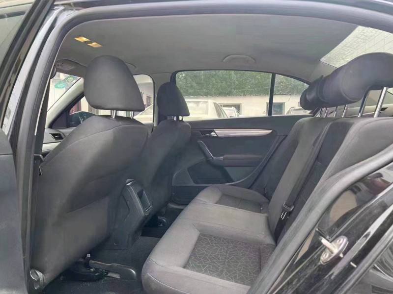 济宁18年大众朗逸6