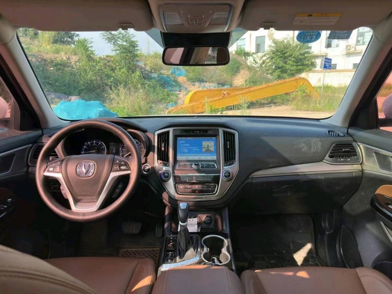 平頂山18年長安汽車CS955
