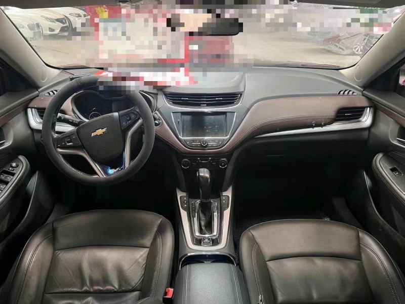 济宁17年雪佛兰迈锐宝5