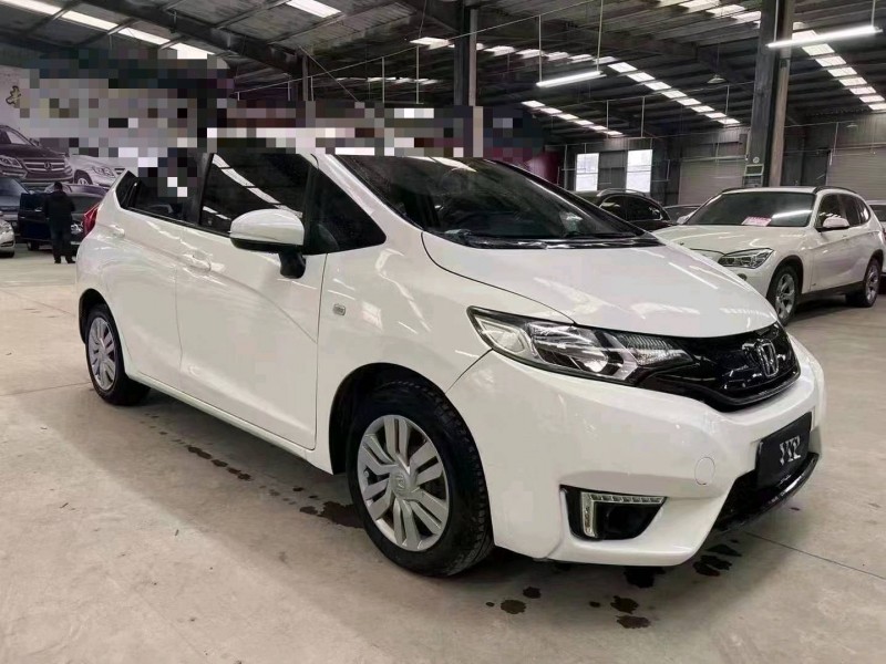 济宁15年本田飞度2