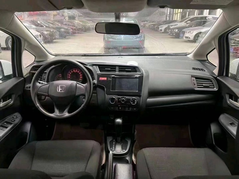 济宁15年本田飞度4