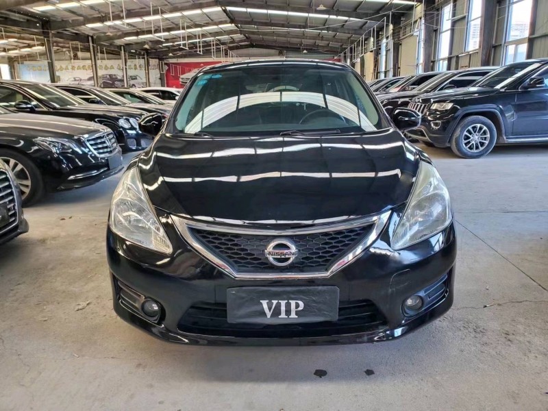 济宁14年日产骐达1