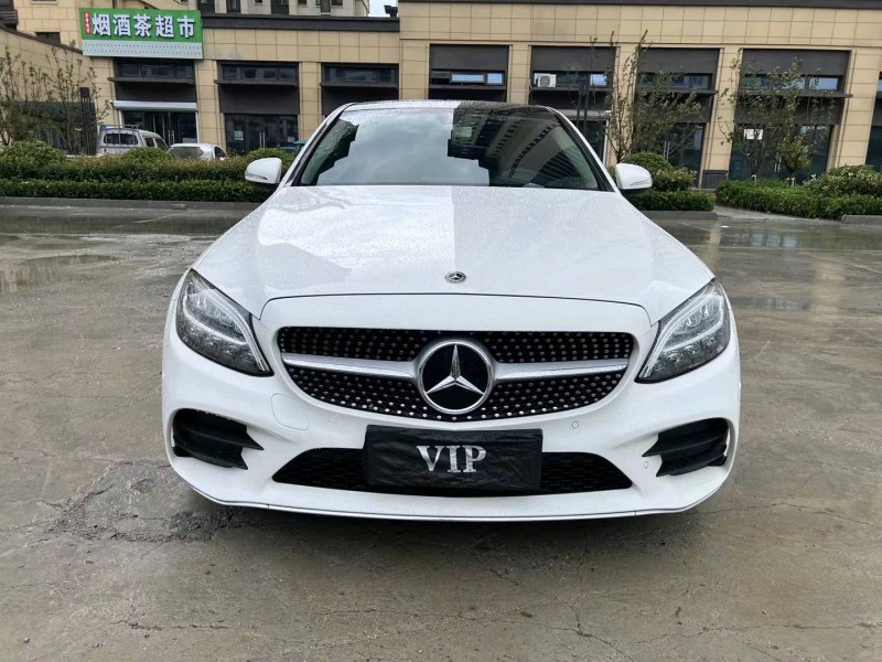 济宁19年奔驰C1
