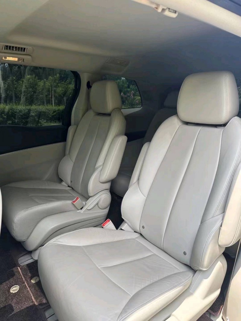 枣庄19年别克GL82