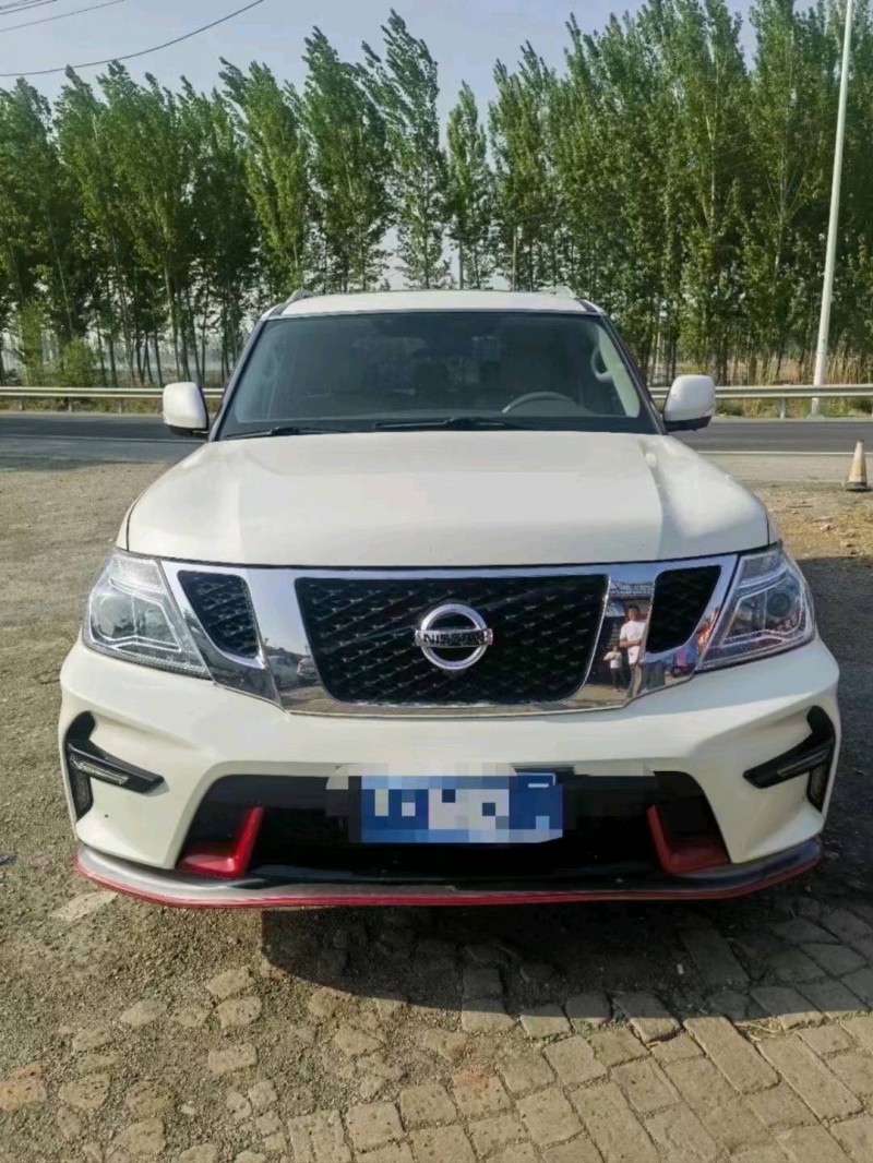 邢台17年日产途乐1