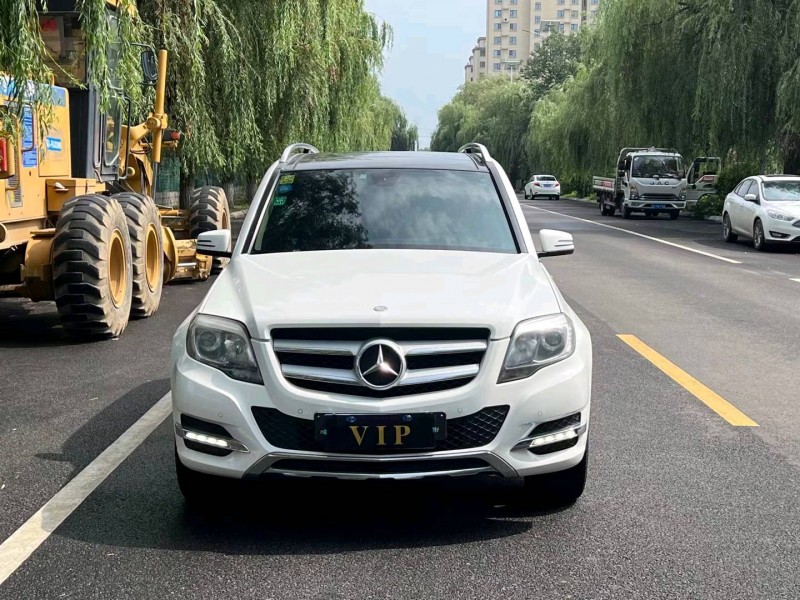 济南14年奔驰GLK1