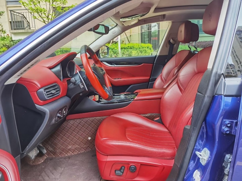 苏州16年玛莎拉蒂Levante2