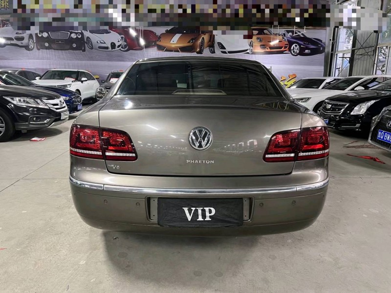 济宁15年大众辉腾9