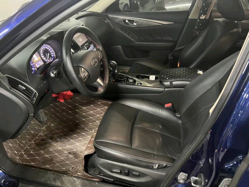 济宁16年英菲尼迪Q50L5