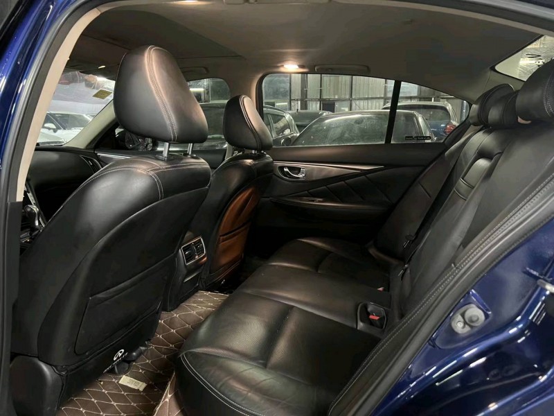 济宁16年英菲尼迪Q50L6