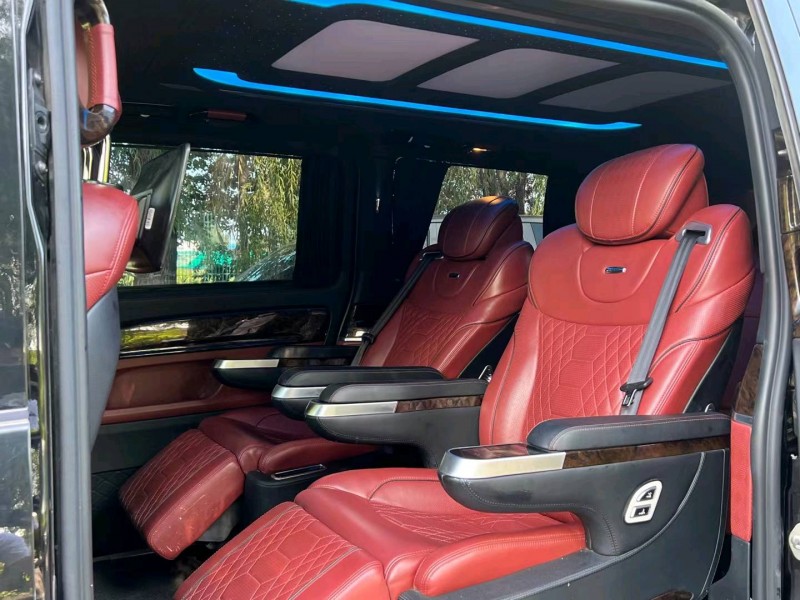 青岛20年奔驰威霆5