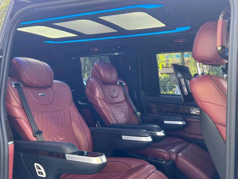 青岛20年奔驰威霆6