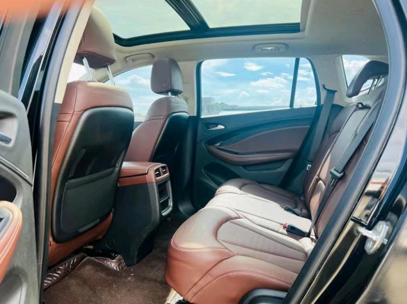 东莞21年别克昂科威3