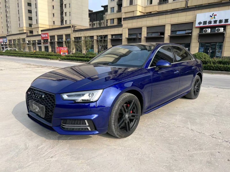 济宁19年奥迪A4L3