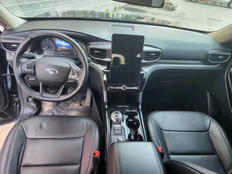 济宁21年福特探险者6