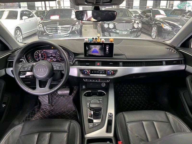 济宁19年奥迪A4L4