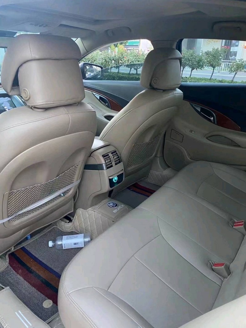 济南12年别克君越7