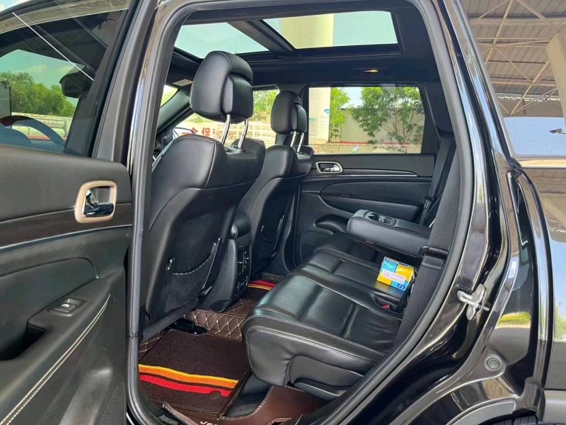 榆林14年Jeep大切诺基4