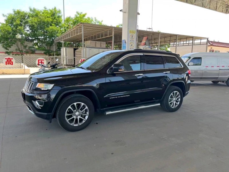 榆林14年Jeep大切诺基7