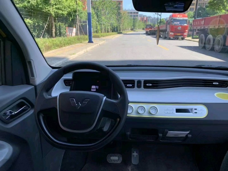 阜陽22年五菱汽車MINIEV馬卡龍6