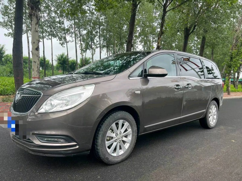 石家庄17年别克GL82