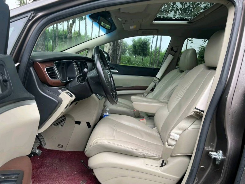 石家庄17年别克GL85