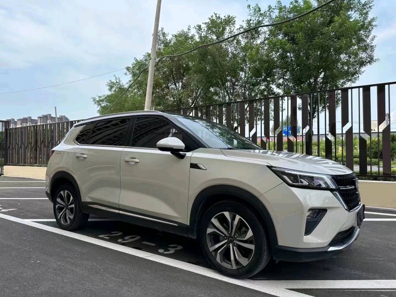 東營22年五菱汽車星辰9