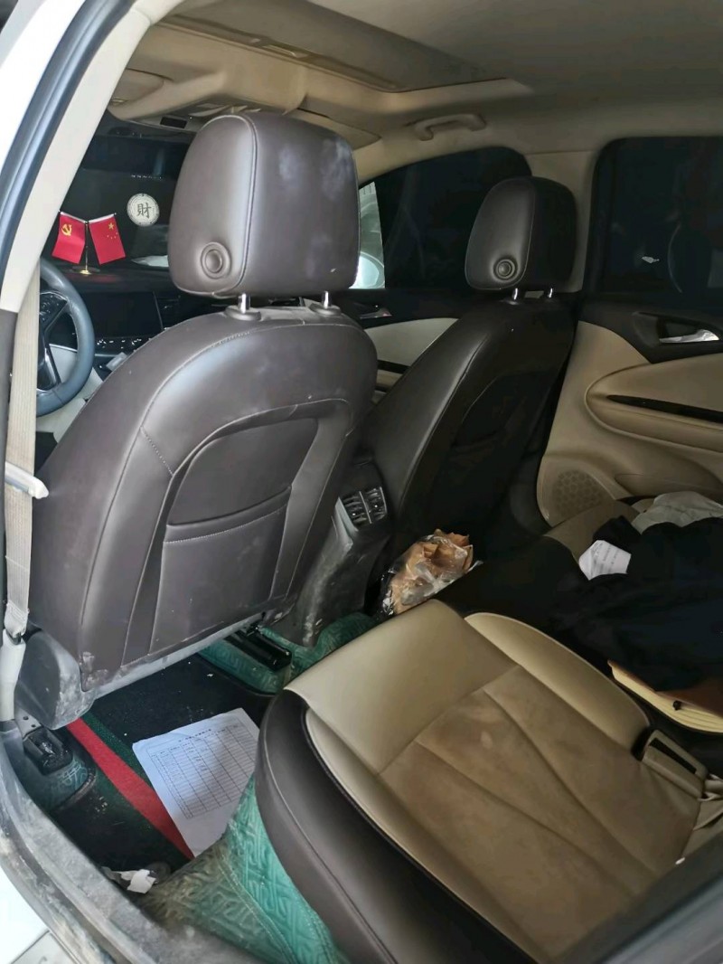 烟台16年别克威朗4