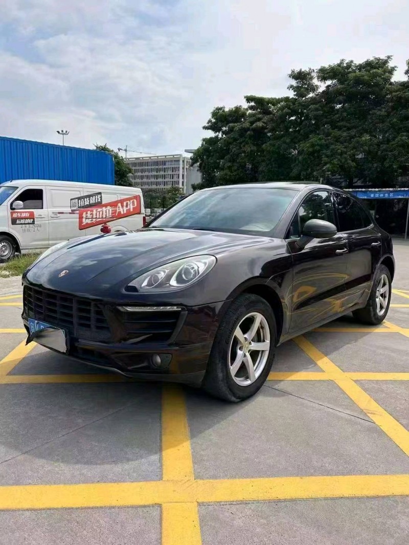 深圳16年保时捷Macan2