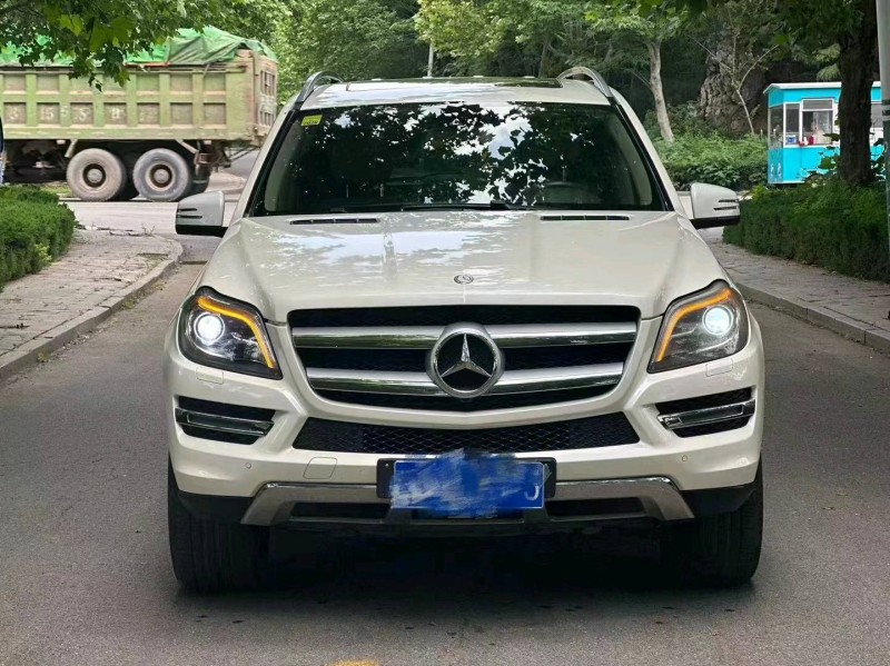 东营13年奔驰GL1