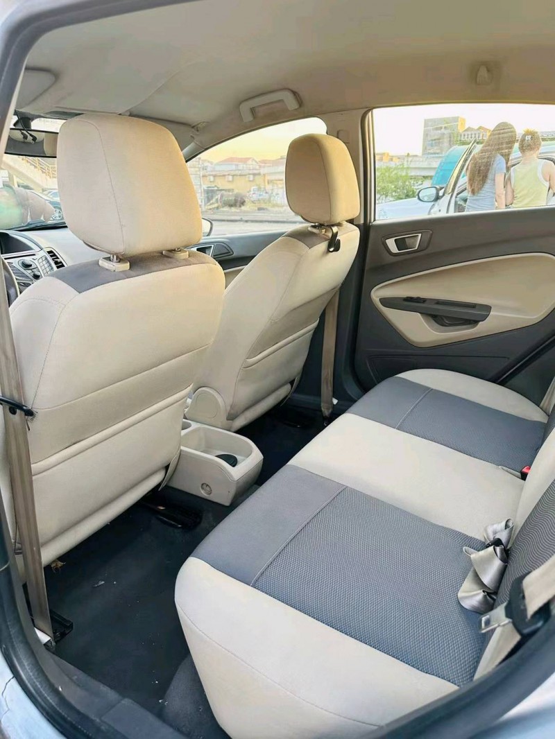 东莞13年福特嘉年华6