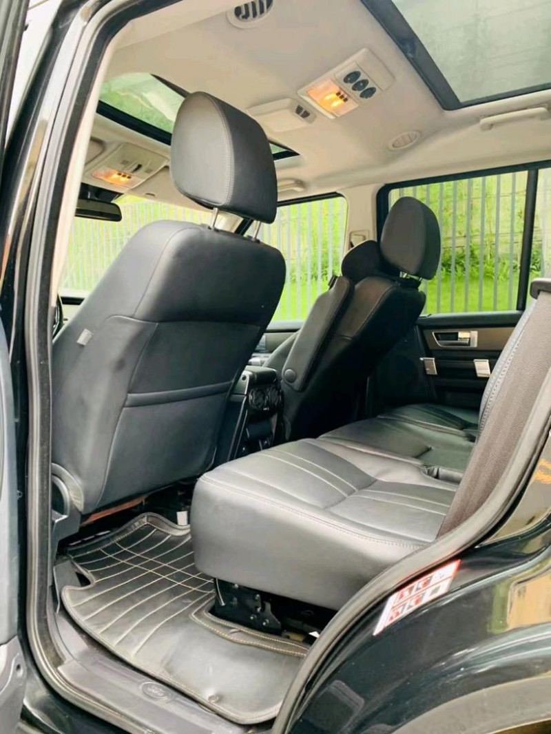 东莞15年路虎发现5