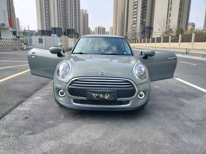 蘇州21年MINICooper1