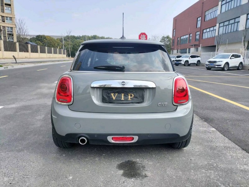 蘇州21年MINICooper8