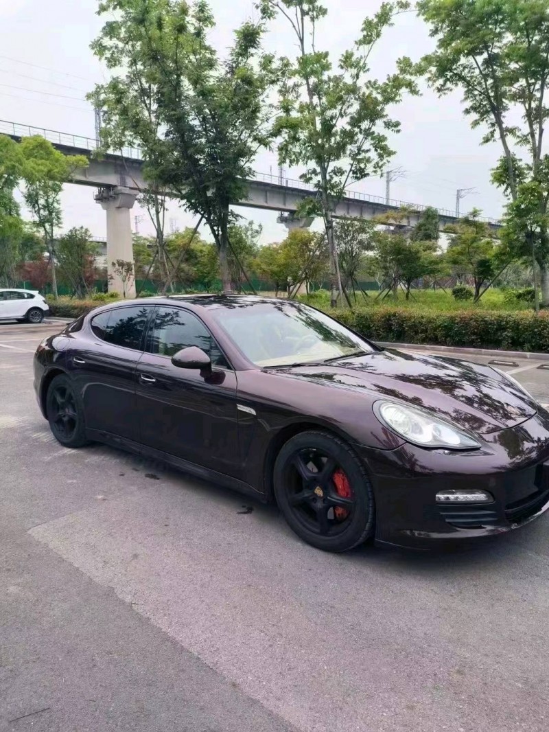 十堰12年保時捷帕拉梅拉3
