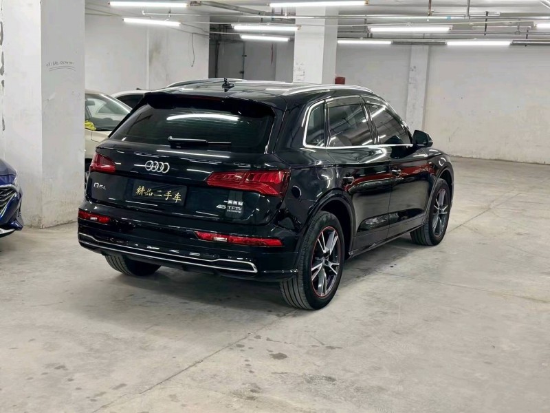 金華19年奧迪Q57