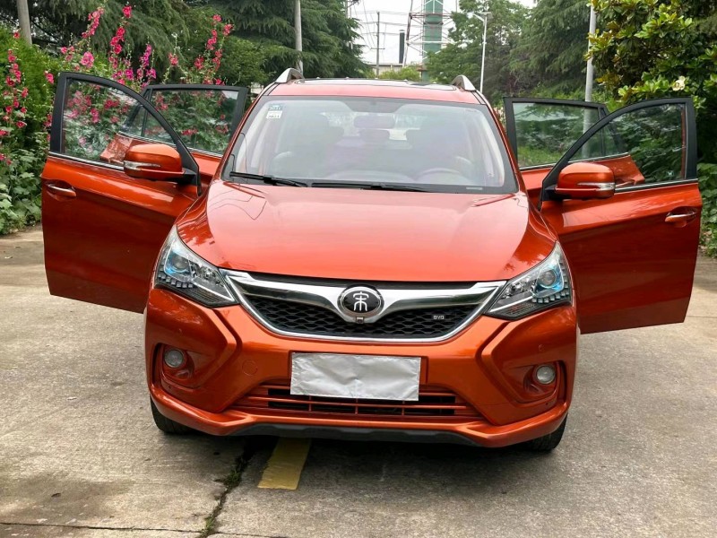 徐州17年比亚迪宋8