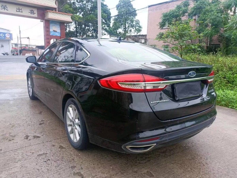 汕头18年福特蒙迪欧8