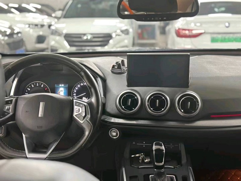 金華18年長城汽車WEY VV56