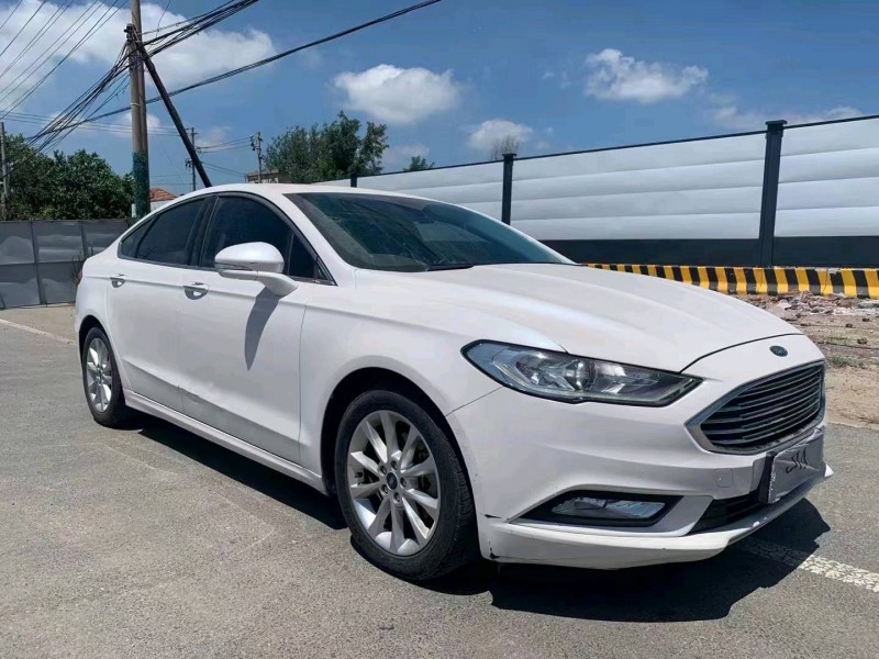 青岛17年福特蒙迪欧2