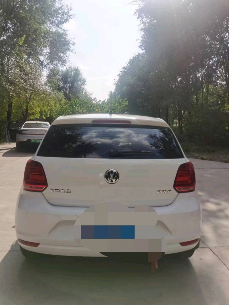 陽泉16年大眾polo7