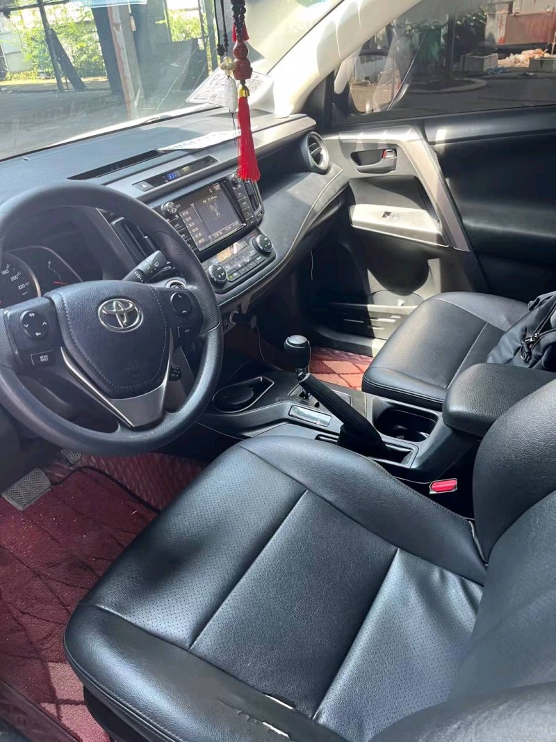 邯郸18年丰田RAV4荣放5