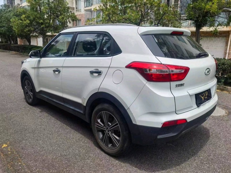 宜昌17年现代ix254